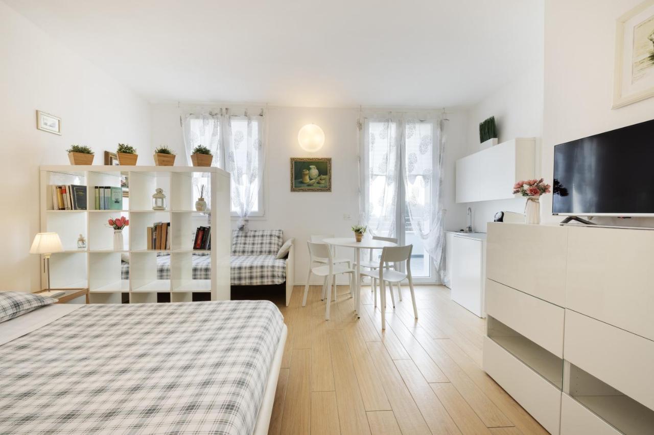 B&B Ca Bianca Ventisette リッチョーネ エクステリア 写真